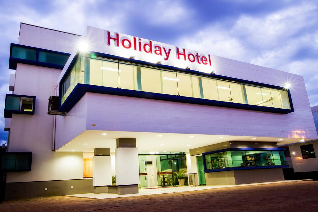 Holiday Hotel 피쿠스 외부 사진