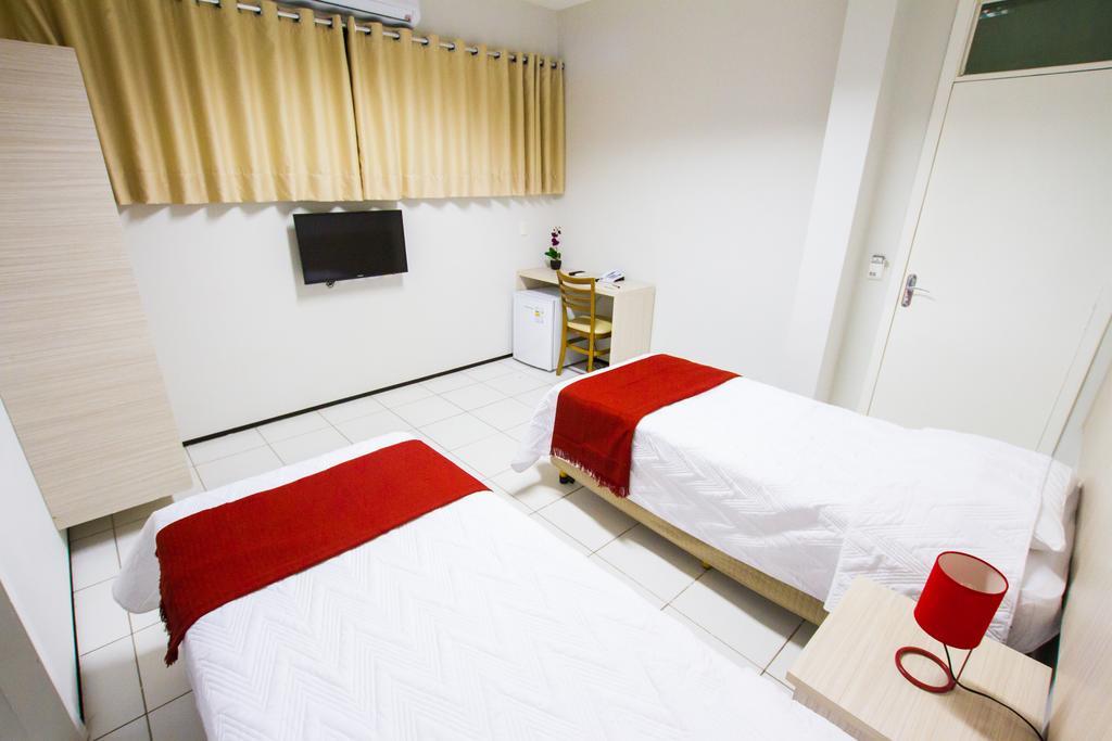 Holiday Hotel 피쿠스 객실 사진