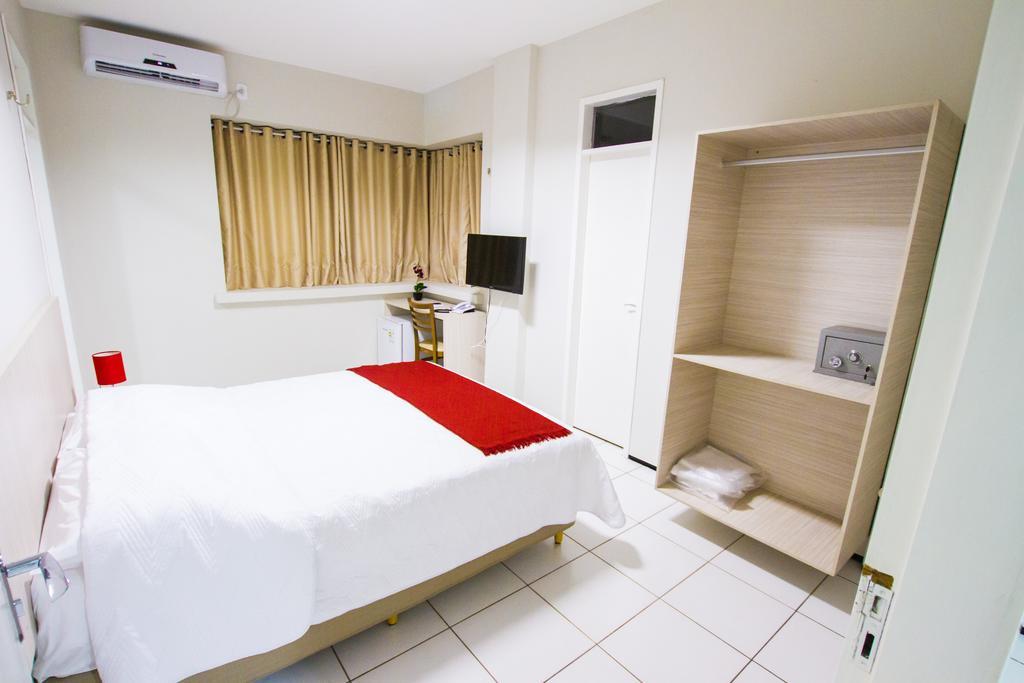 Holiday Hotel 피쿠스 객실 사진